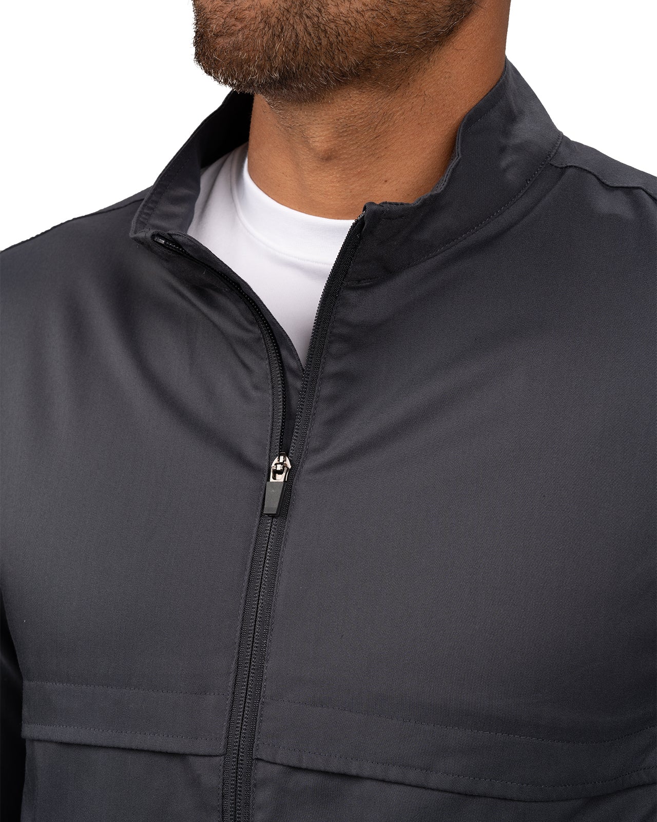 Fashionable grey twill jacket with zipper, roomy pockets and wrinkle-free and anti-microbial features