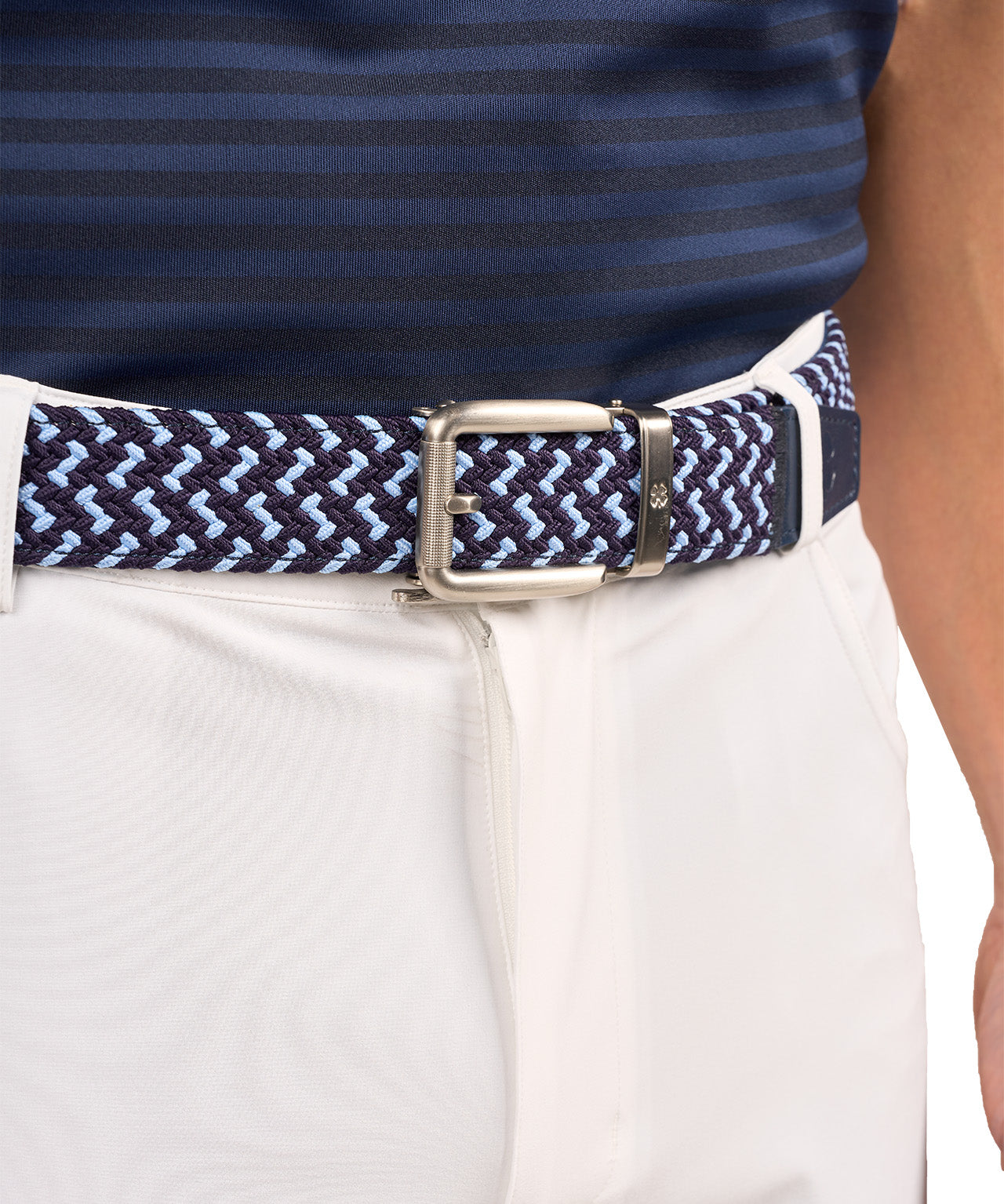 Man wearing blue and azure stretch belt from Black Clover